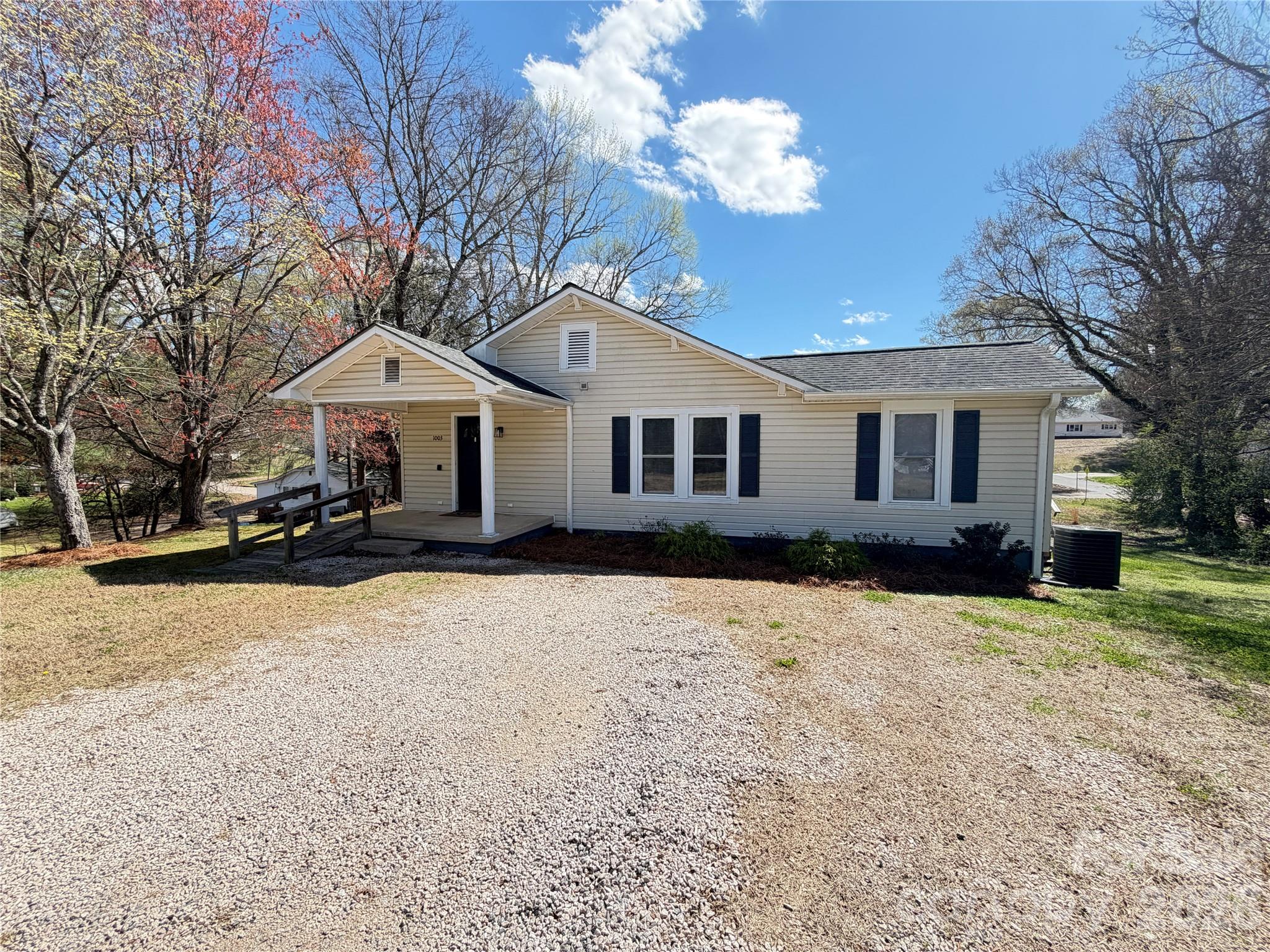1003 W B Street Kannapolis NC 28081
