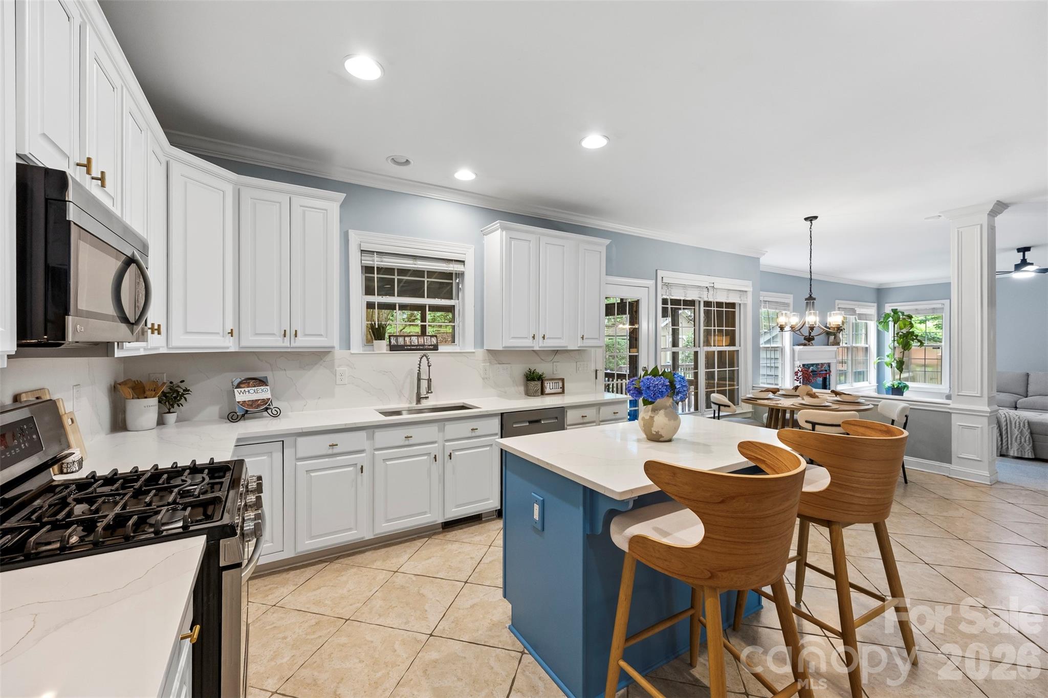 2832 Shady Reach Lane Charlotte NC 28214