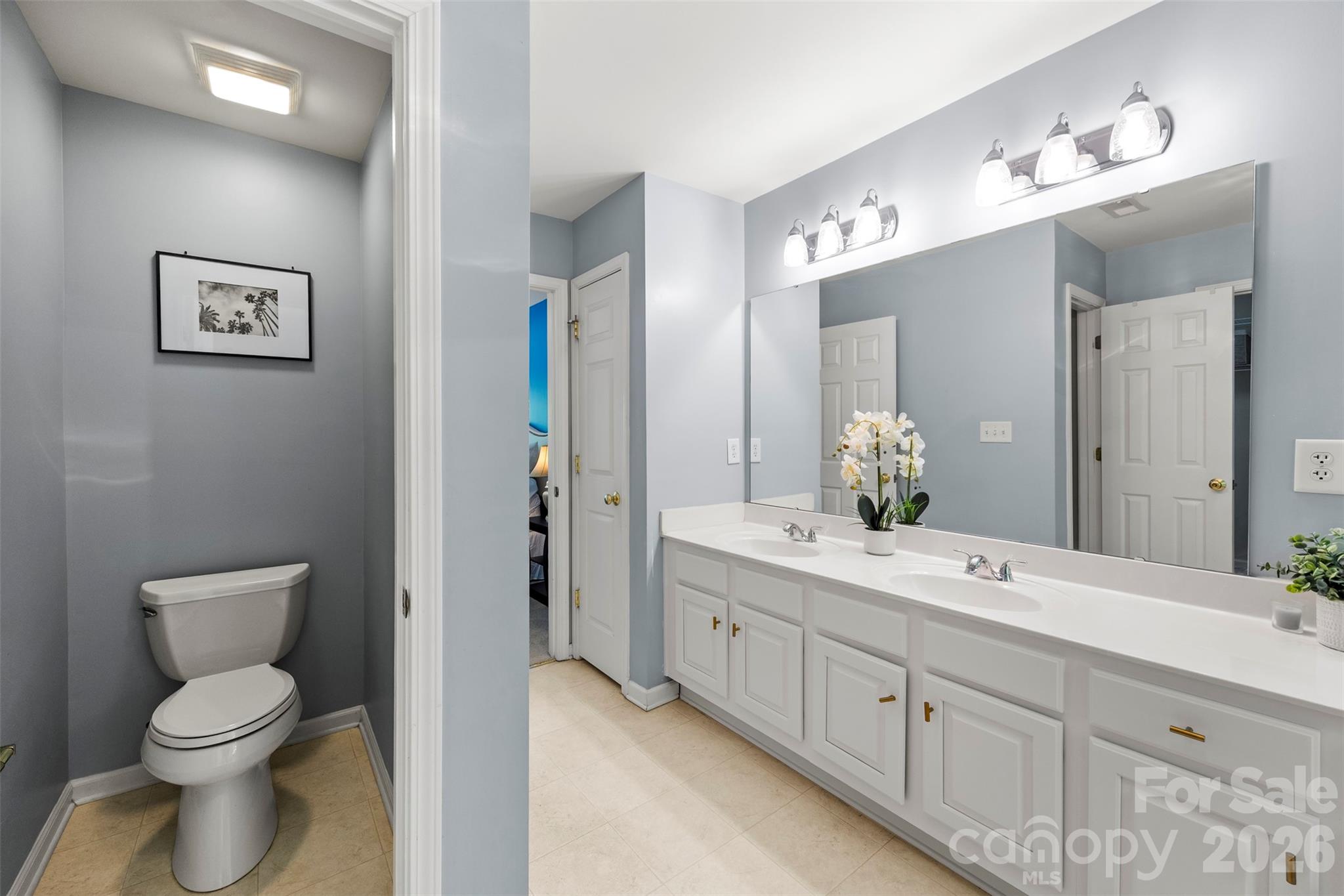 2832 Shady Reach Lane Charlotte NC 28214