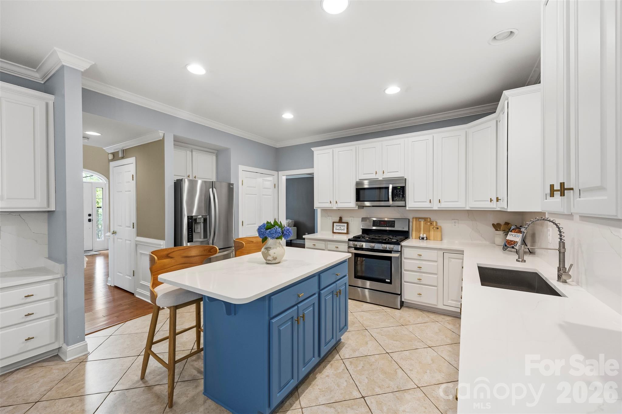 2832 Shady Reach Lane Charlotte NC 28214
