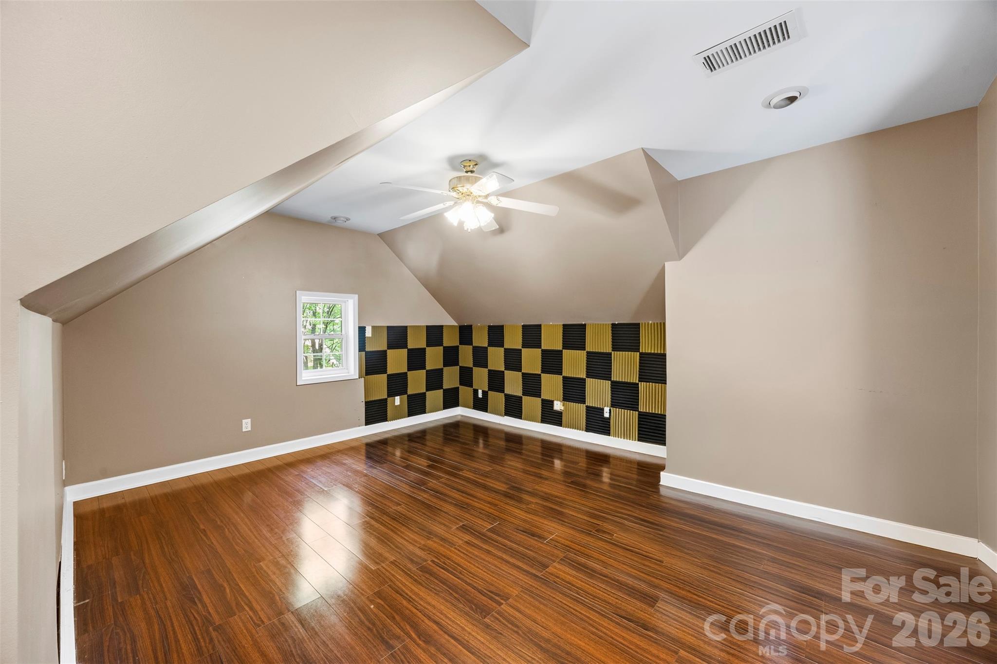 2832 Shady Reach Lane Charlotte NC 28214