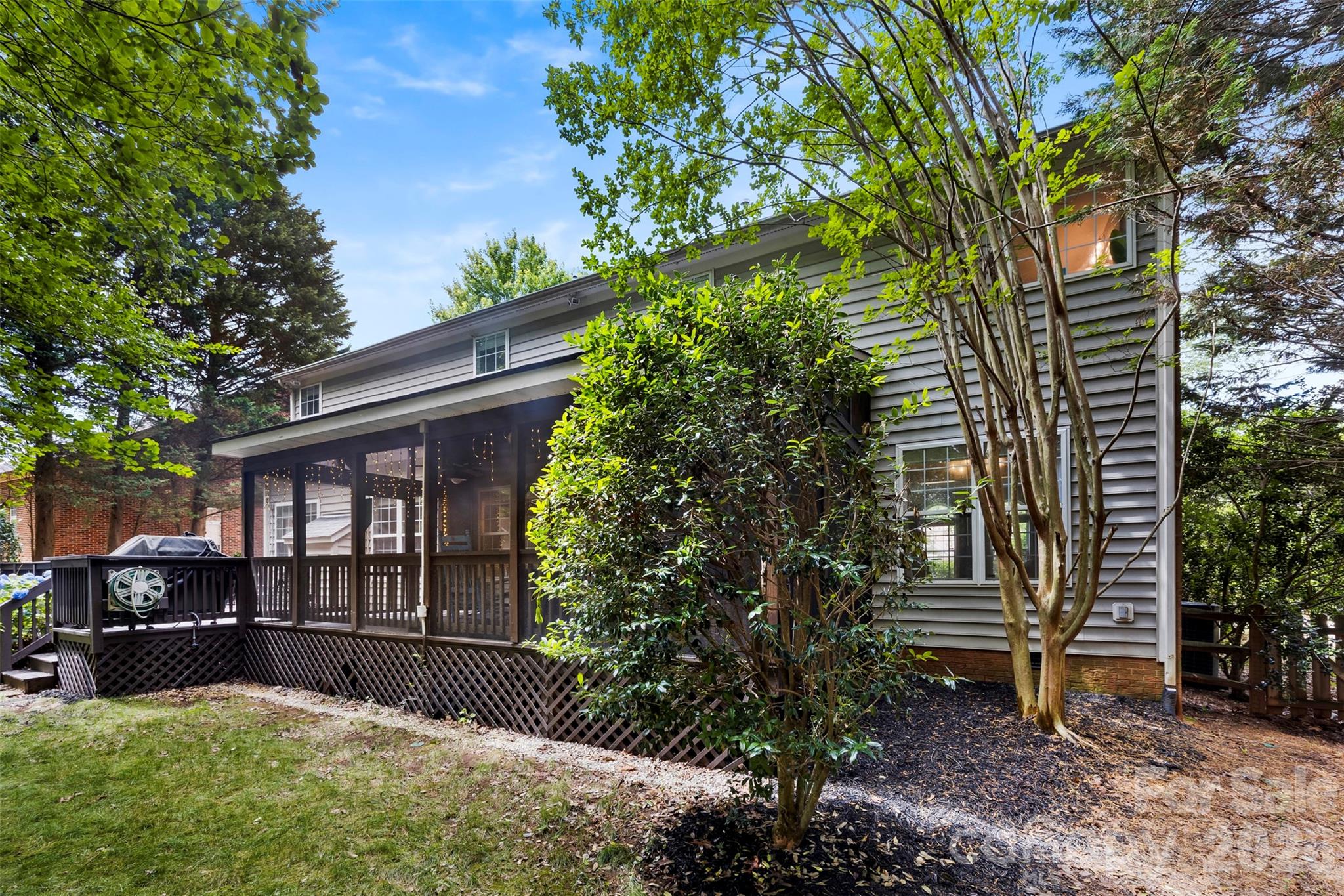 2832 Shady Reach Lane Charlotte NC 28214