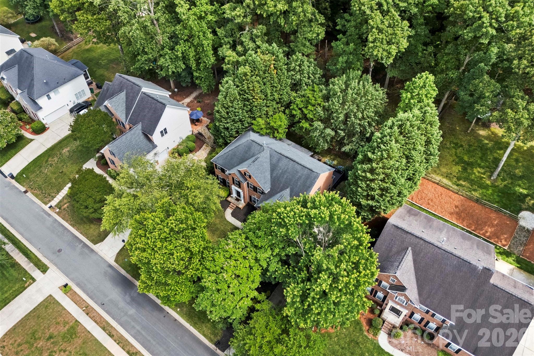 2832 Shady Reach Lane Charlotte NC 28214