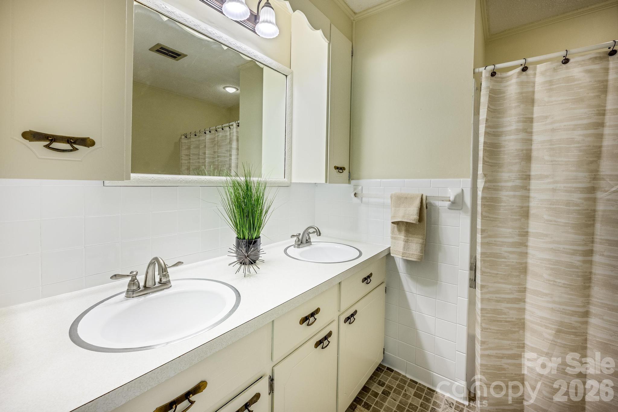 112 Persimmon Circle Statesville NC 28625