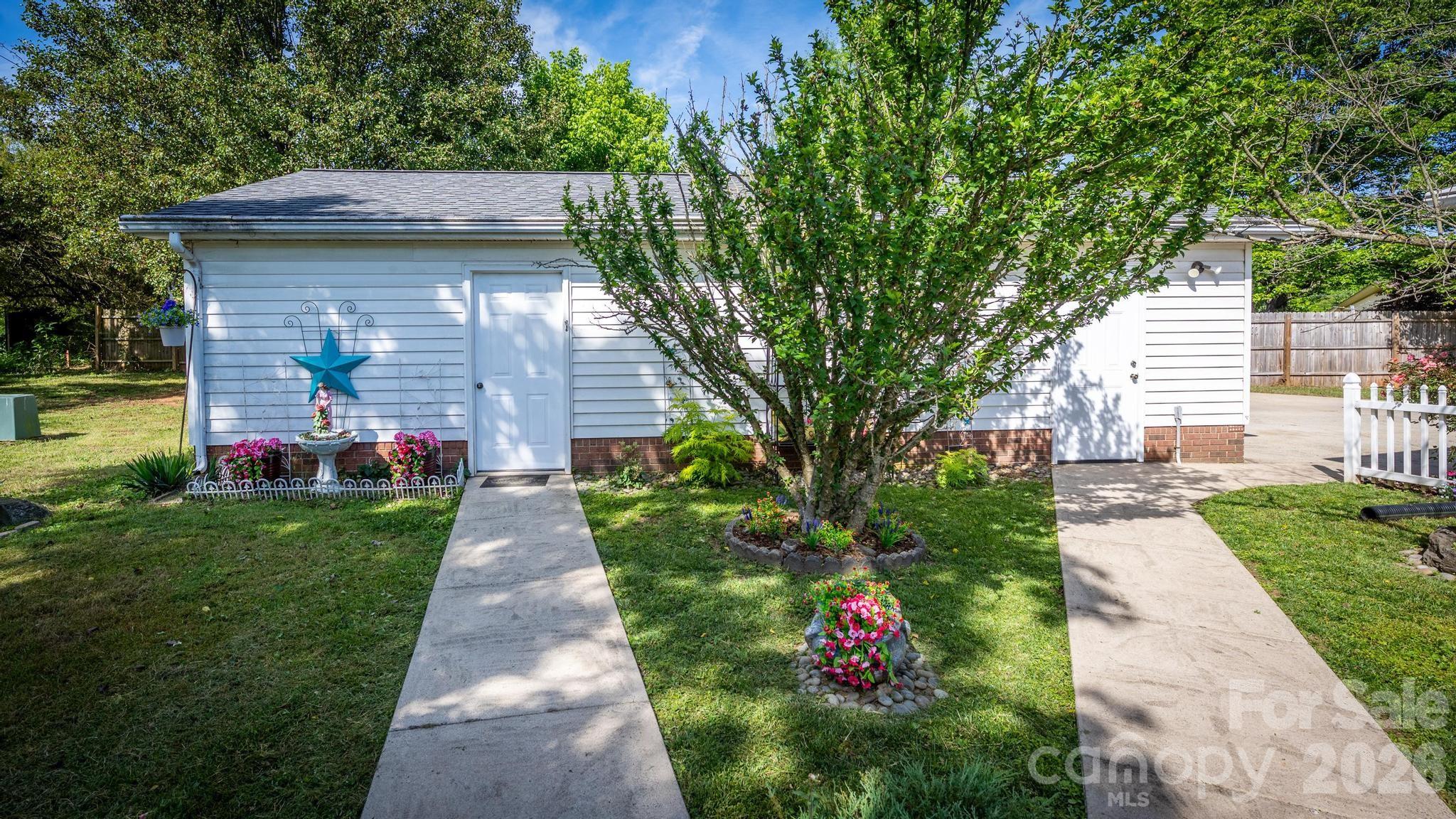 112 Persimmon Circle Statesville NC 28625