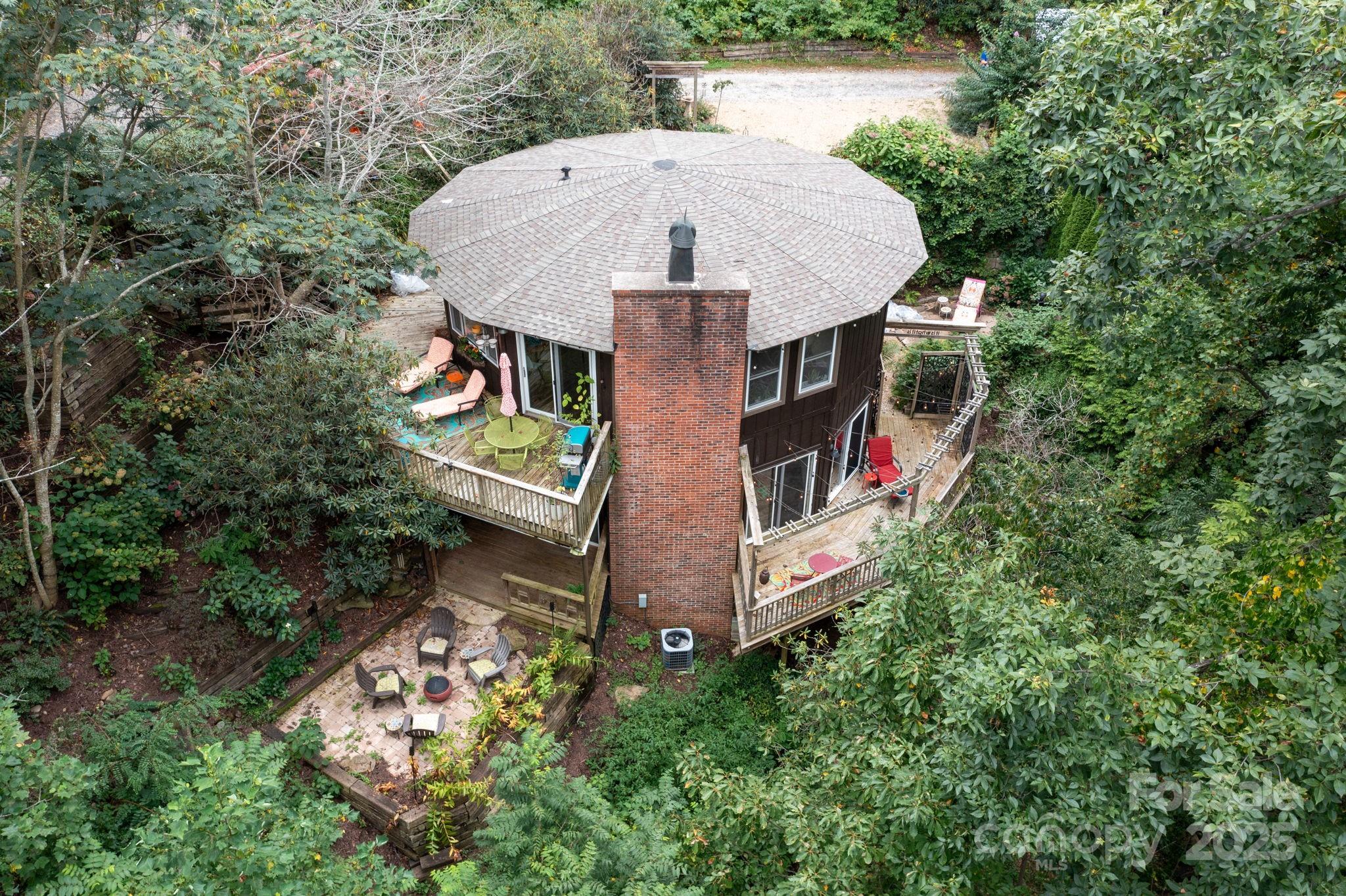 9 Reuben Road Asheville NC 28804