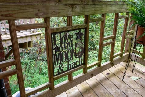9 Reuben Road Asheville NC 28804