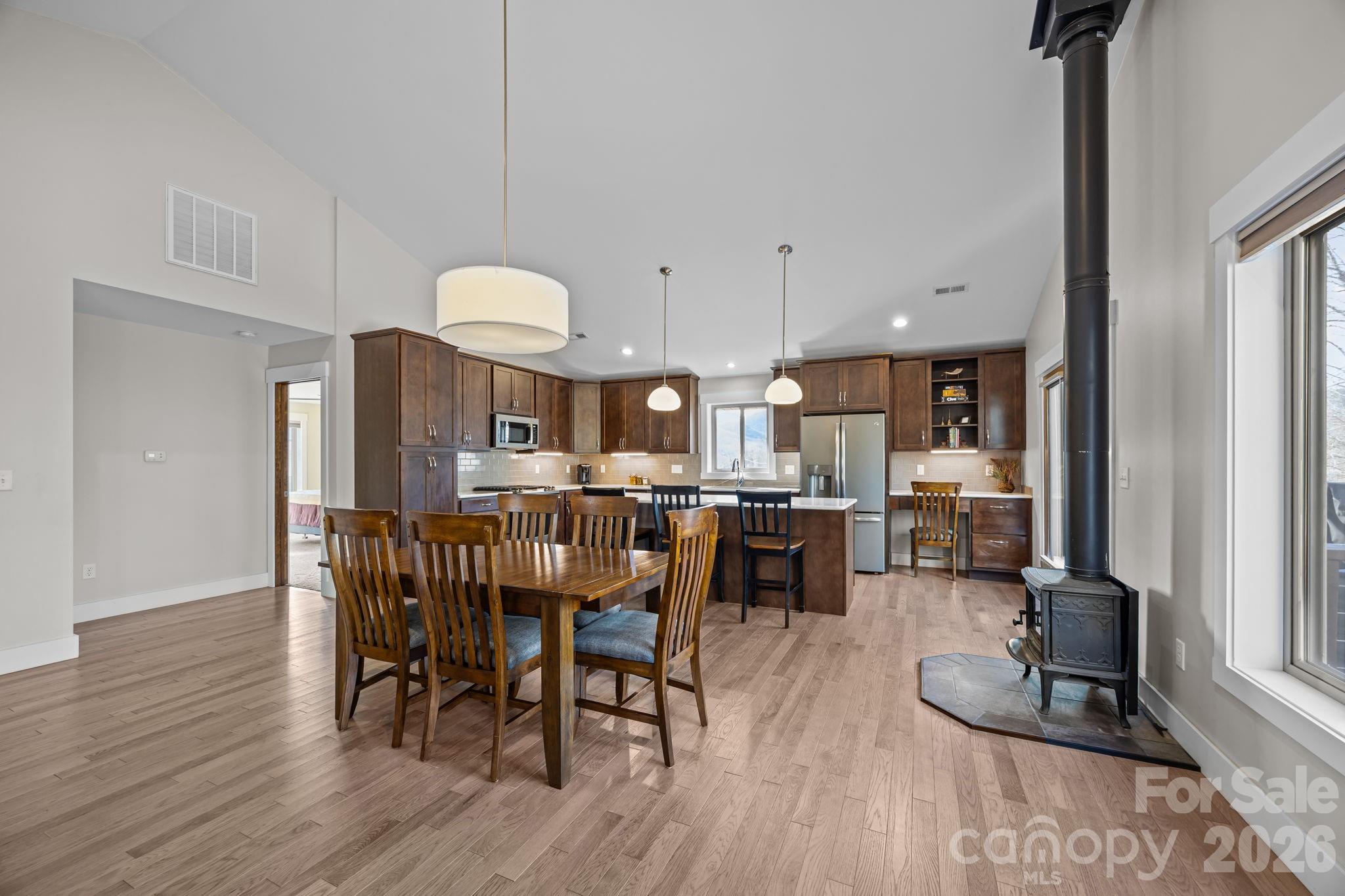 19 Dunsmore Avenue Black Mountain NC 28711