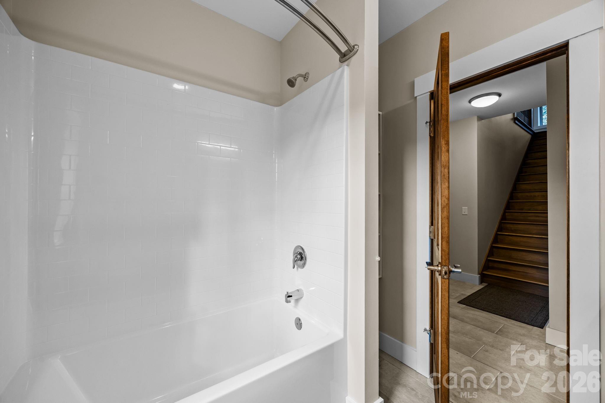 19 Dunsmore Avenue Black Mountain NC 28711