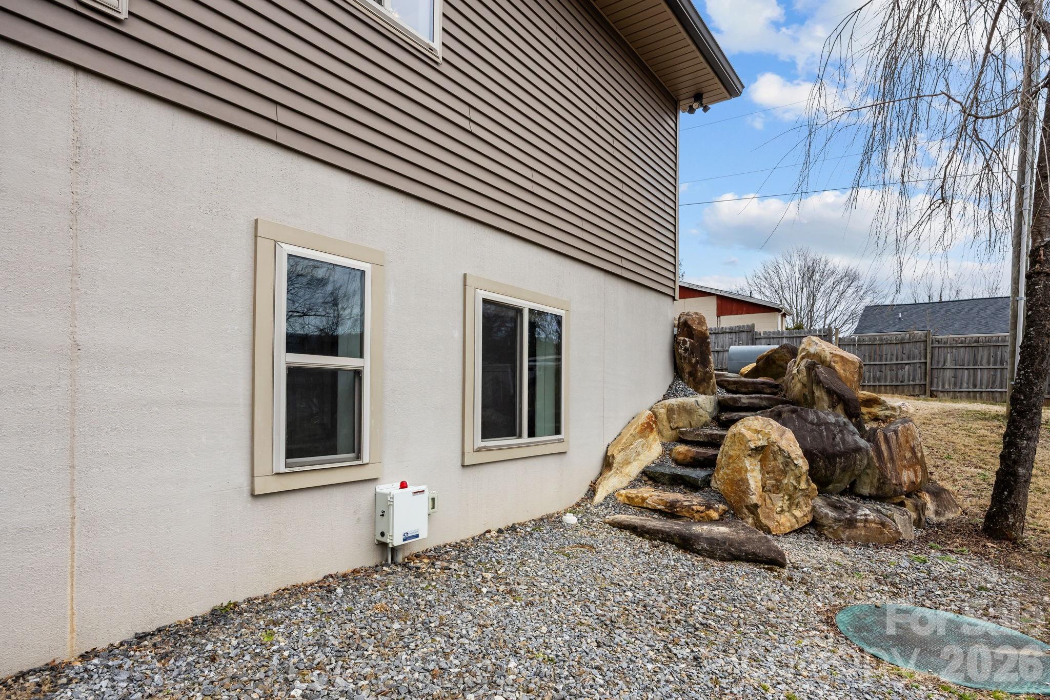 19 Dunsmore Avenue Black Mountain NC 28711