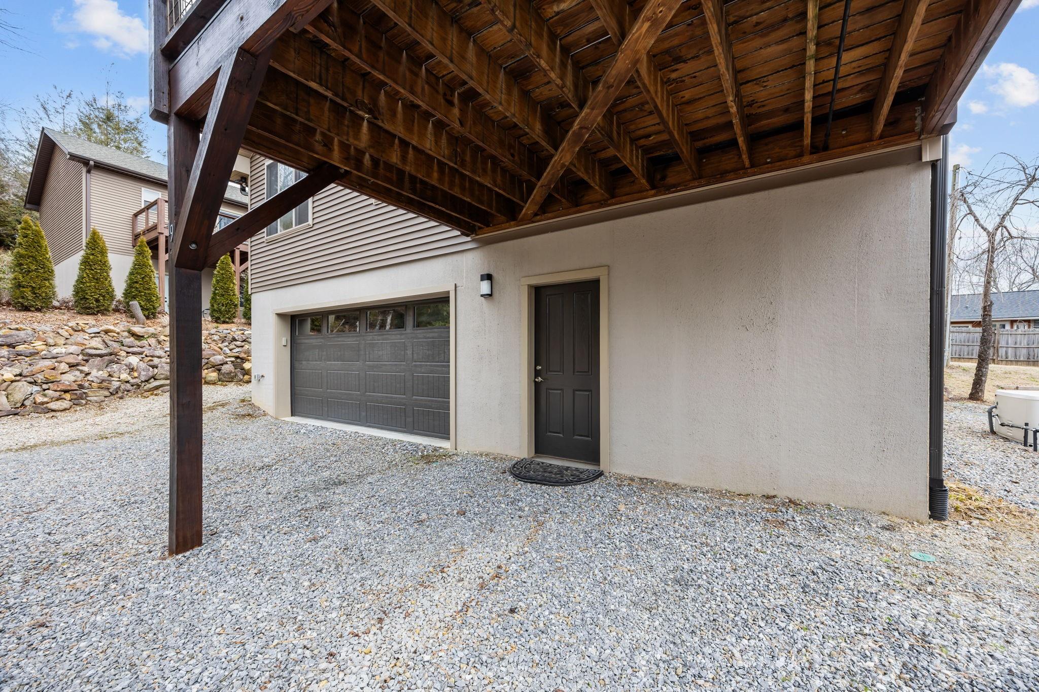 19 Dunsmore Avenue Black Mountain NC 28711