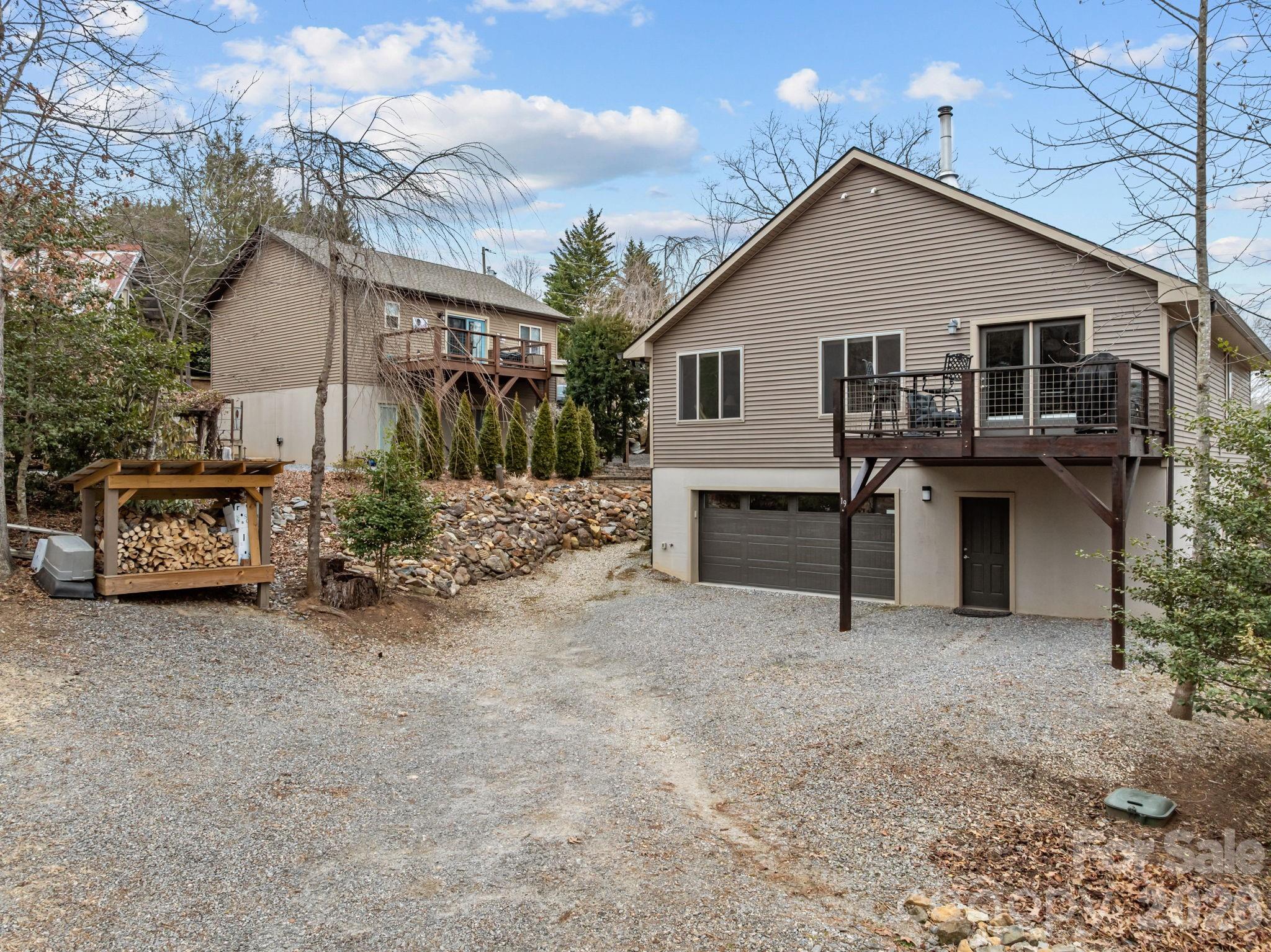 19 Dunsmore Avenue Black Mountain NC 28711