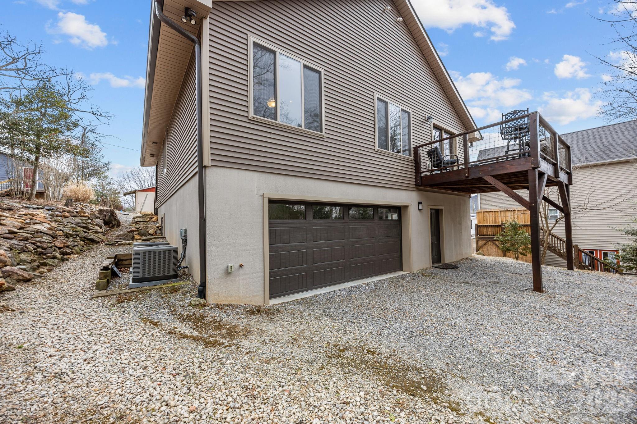 19 Dunsmore Avenue Black Mountain NC 28711