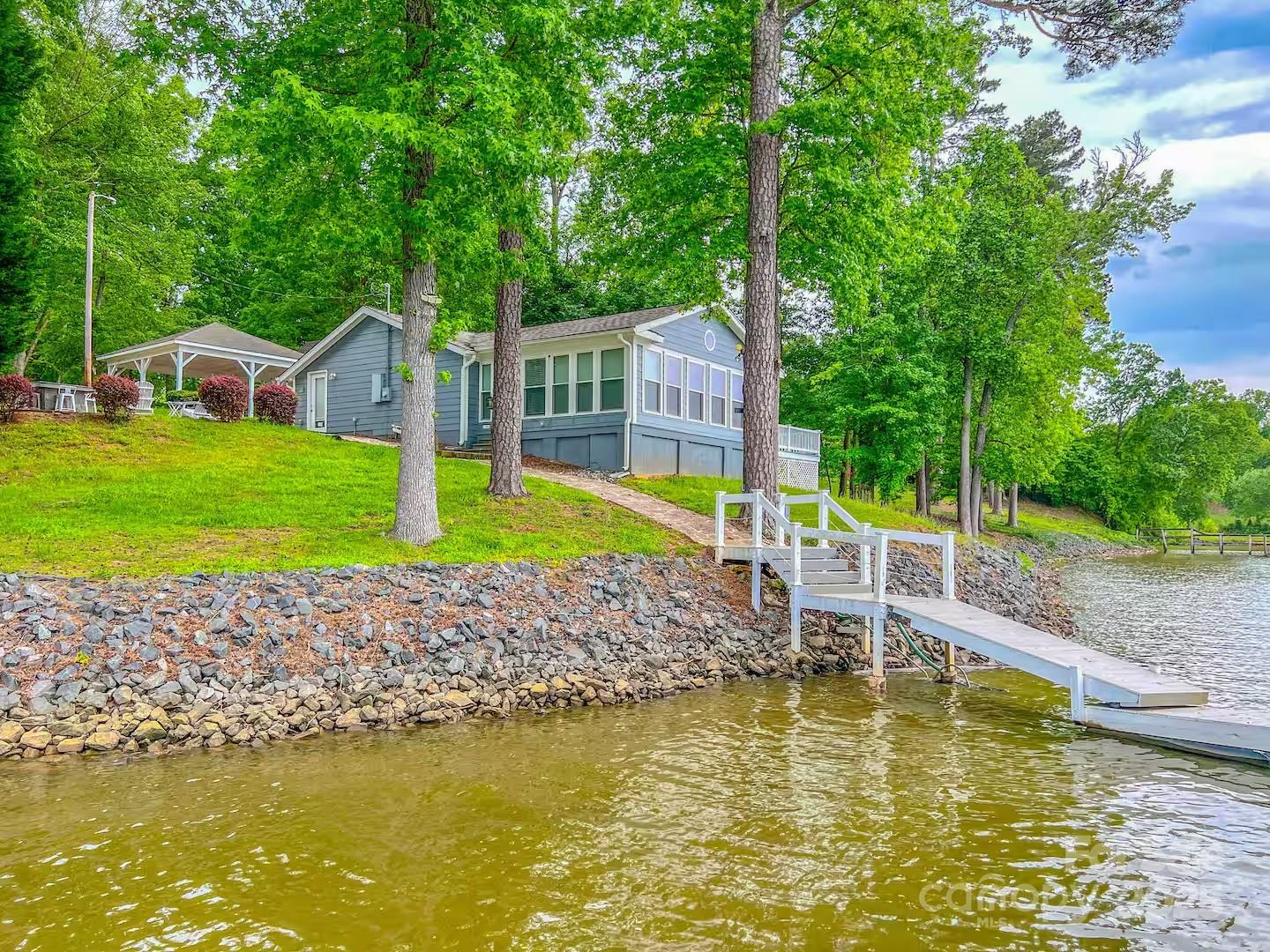 184 Lake Mist Drive Belmont NC 28012