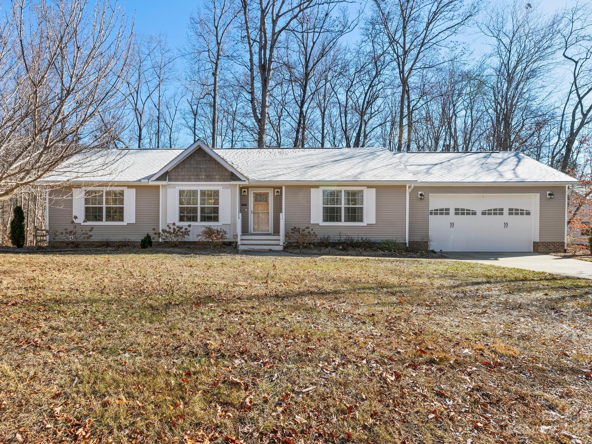 234 Pete Luther Road Candler NC 28715