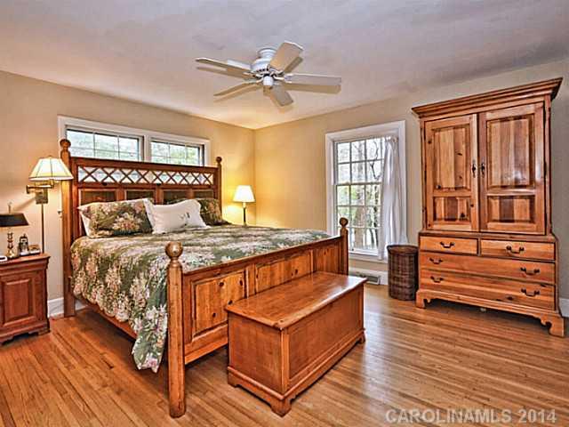 2324 Flintwood Lane Charlotte NC 28226