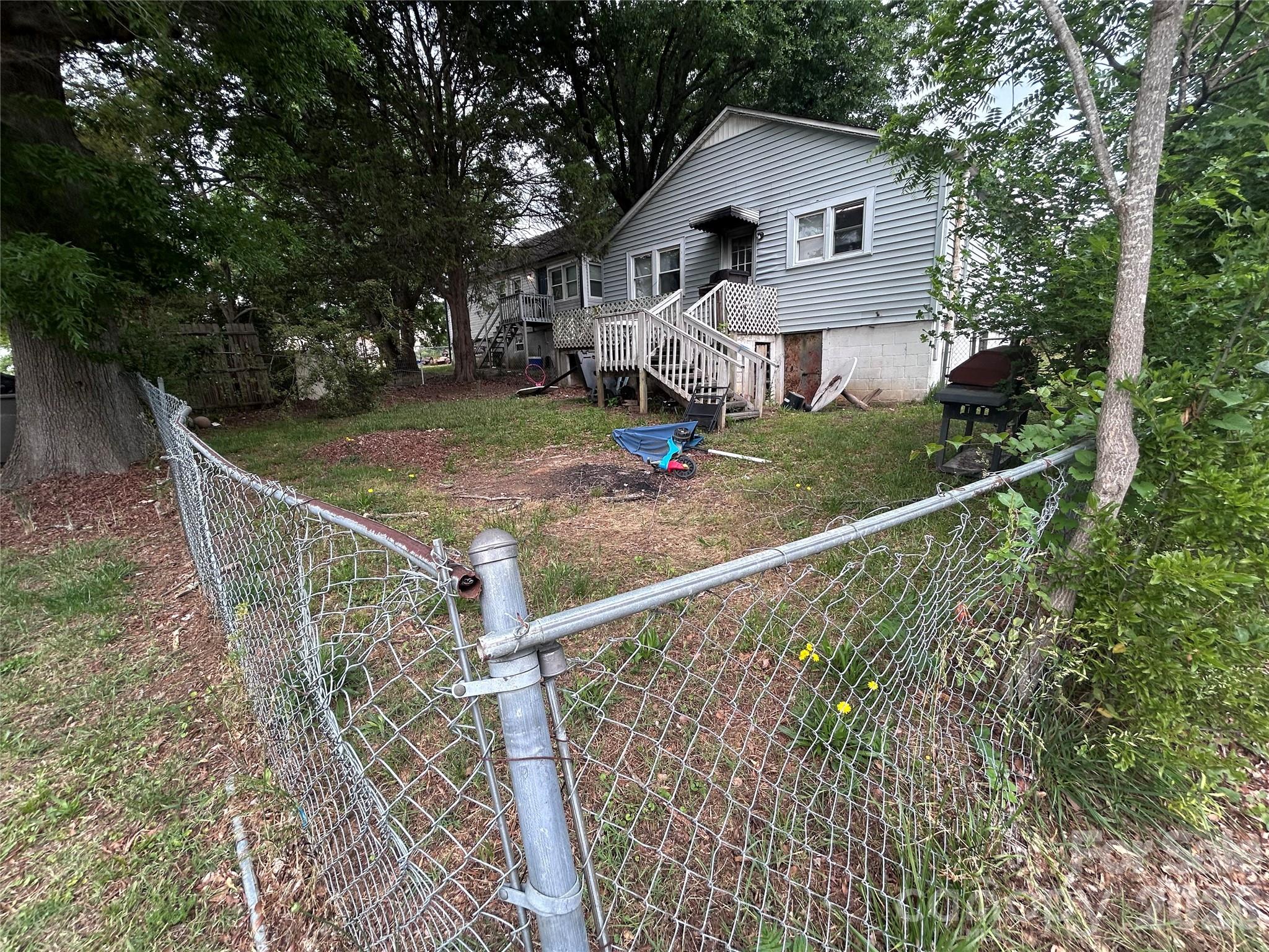 317 S Yates Street Gastonia NC 28052