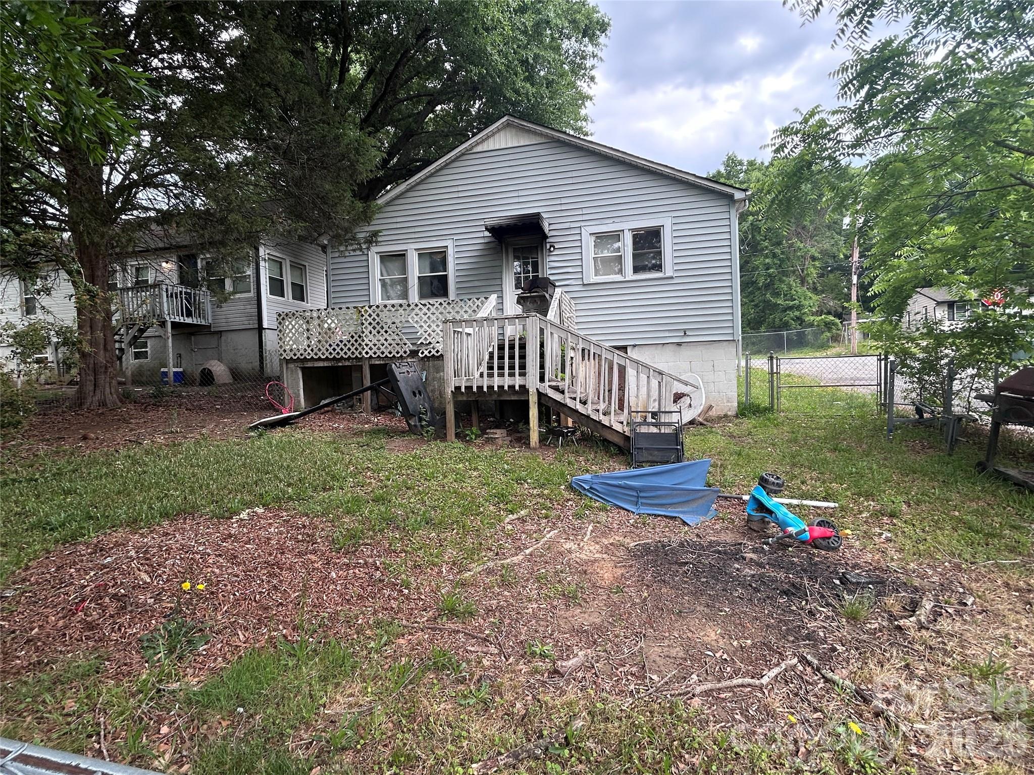 317 S Yates Street Gastonia NC 28052