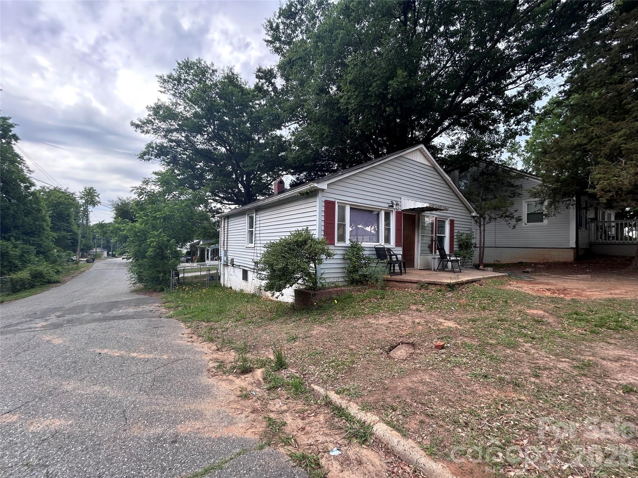 317 S Yates Street Gastonia NC 28052