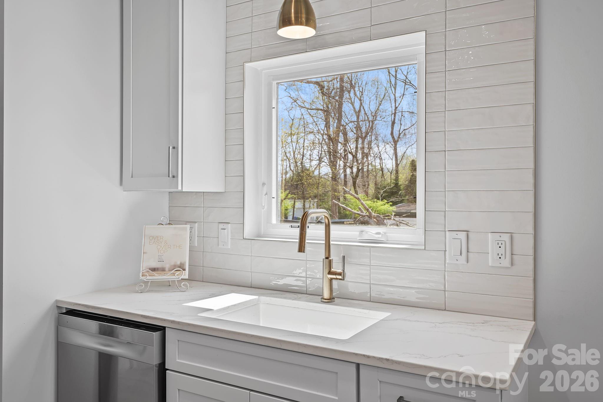 9 Gudger Road Asheville NC 28806