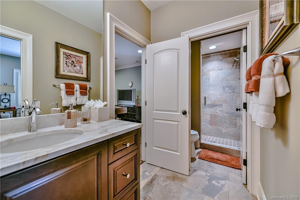 6209 Pembury Lane Charlotte NC 28210