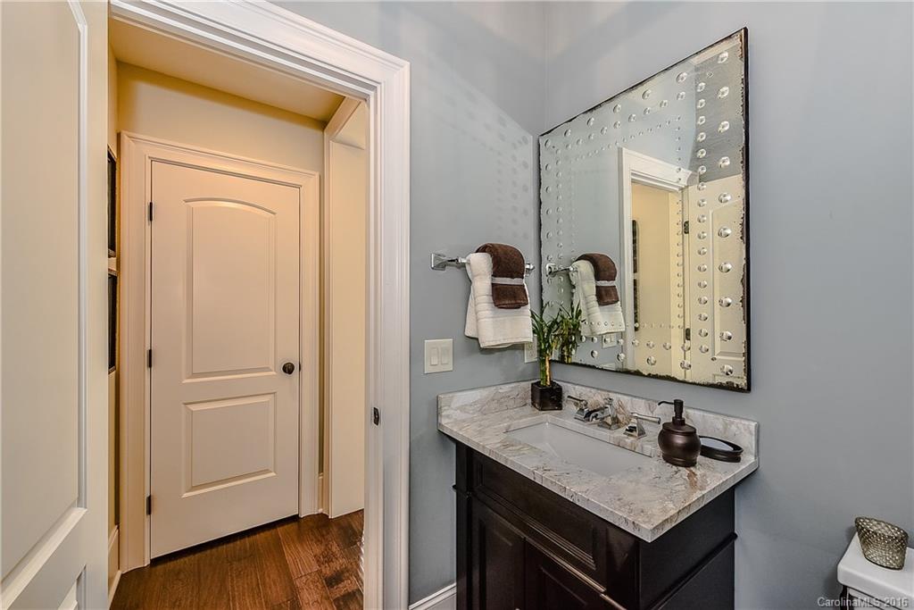 6209 Pembury Lane Charlotte NC 28210