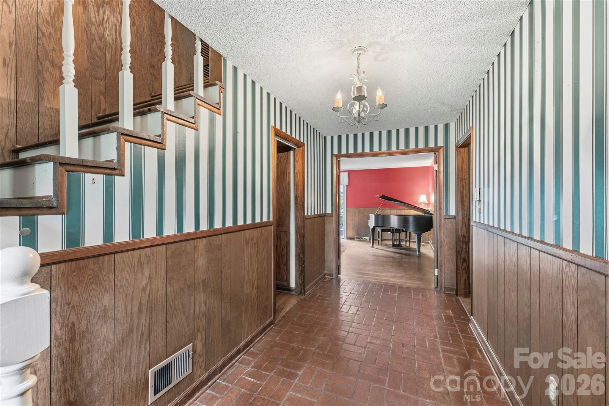 3110 Robinwood Road Gastonia NC 28054