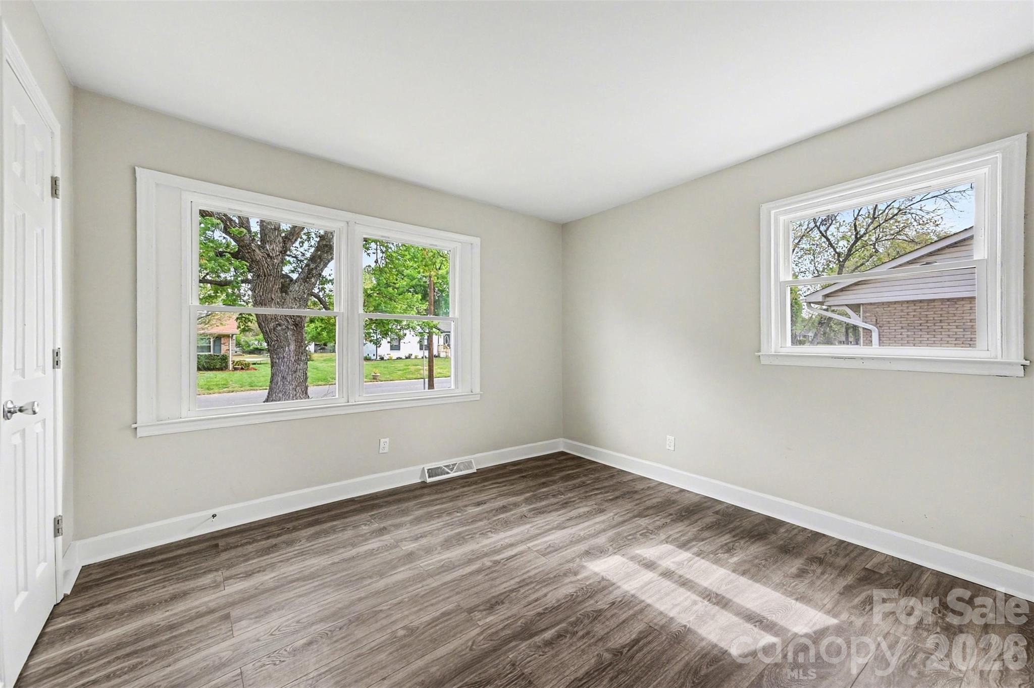 2917 Dalecrest Drive Charlotte NC 28269