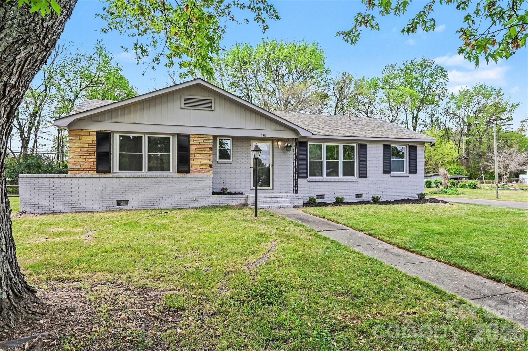 2917 Dalecrest Drive Charlotte NC 28269