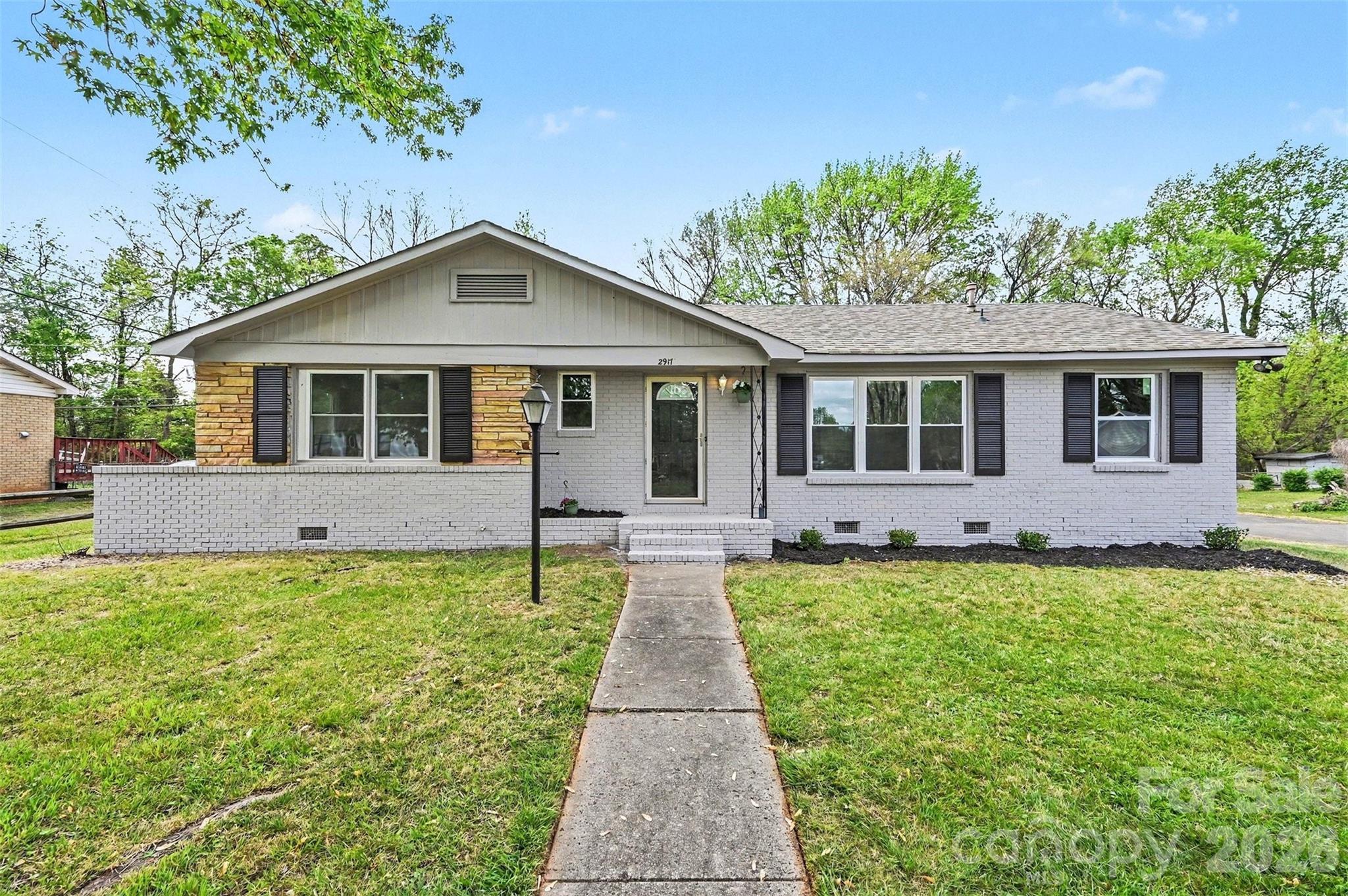 2917 Dalecrest Drive Charlotte NC 28269