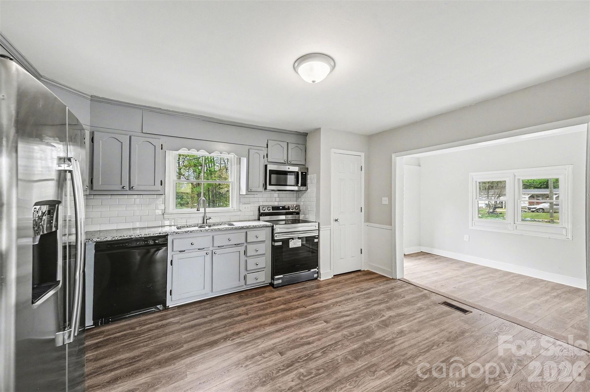 2917 Dalecrest Drive Charlotte NC 28269