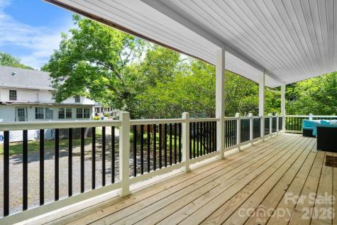 160 & 164 Arlington Street Forest City NC 28043