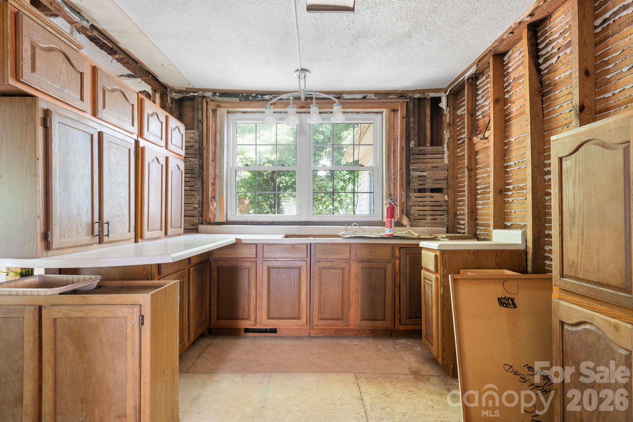 160 & 164 Arlington Street Forest City NC 28043