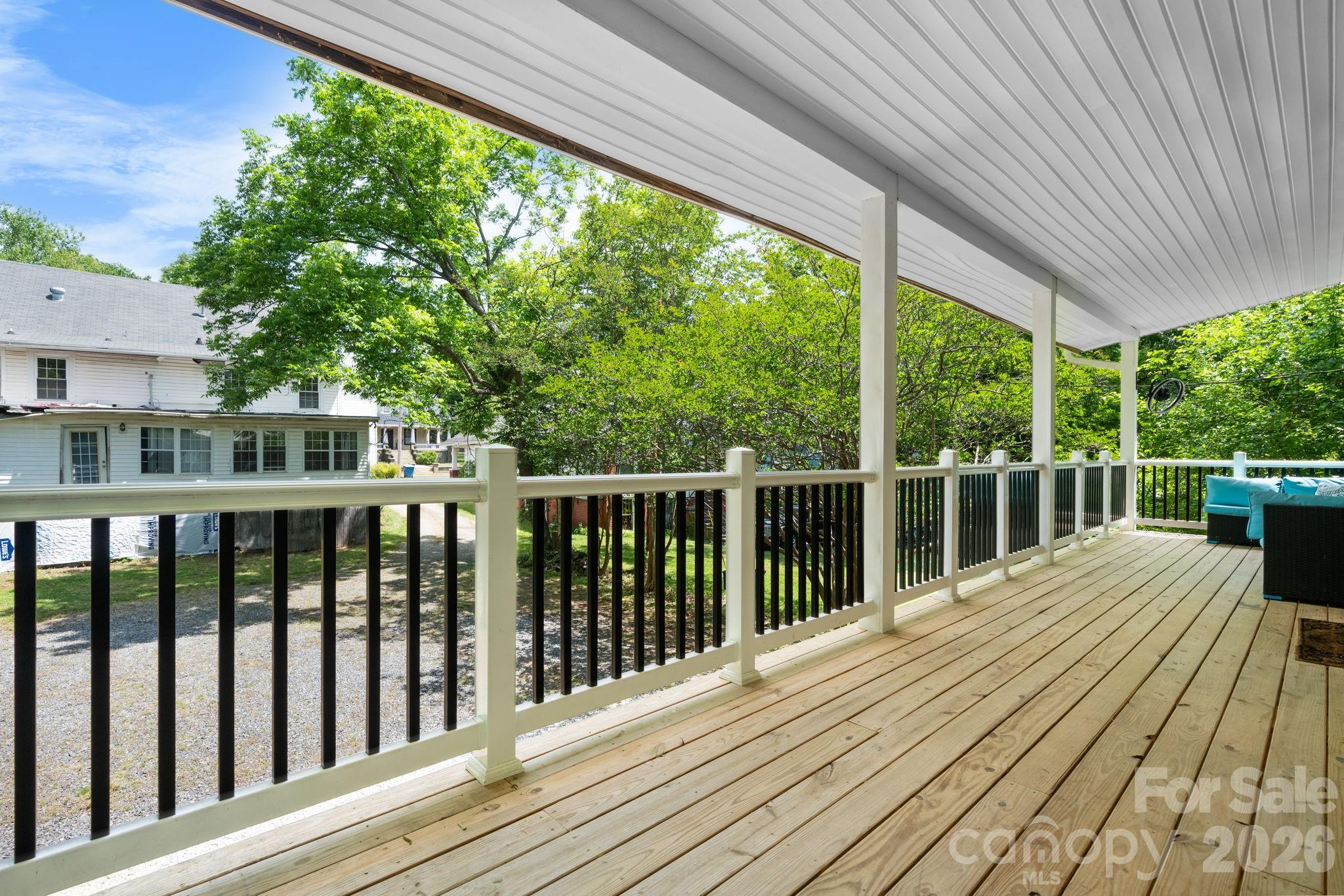 160 & 164 Arlington Street Forest City NC 28043