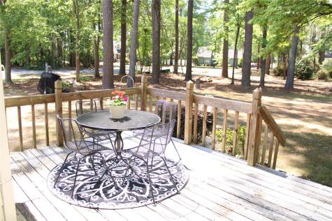 12760 Woodbridge Drive Laurinburg NC 28352