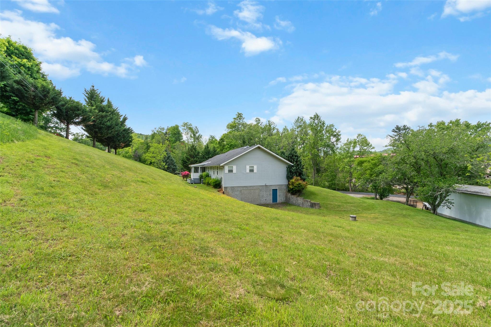 17 Gun Flint Drive Burnsville NC 28714