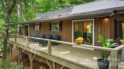 30 Hawktree Lane Waynesville NC 28786