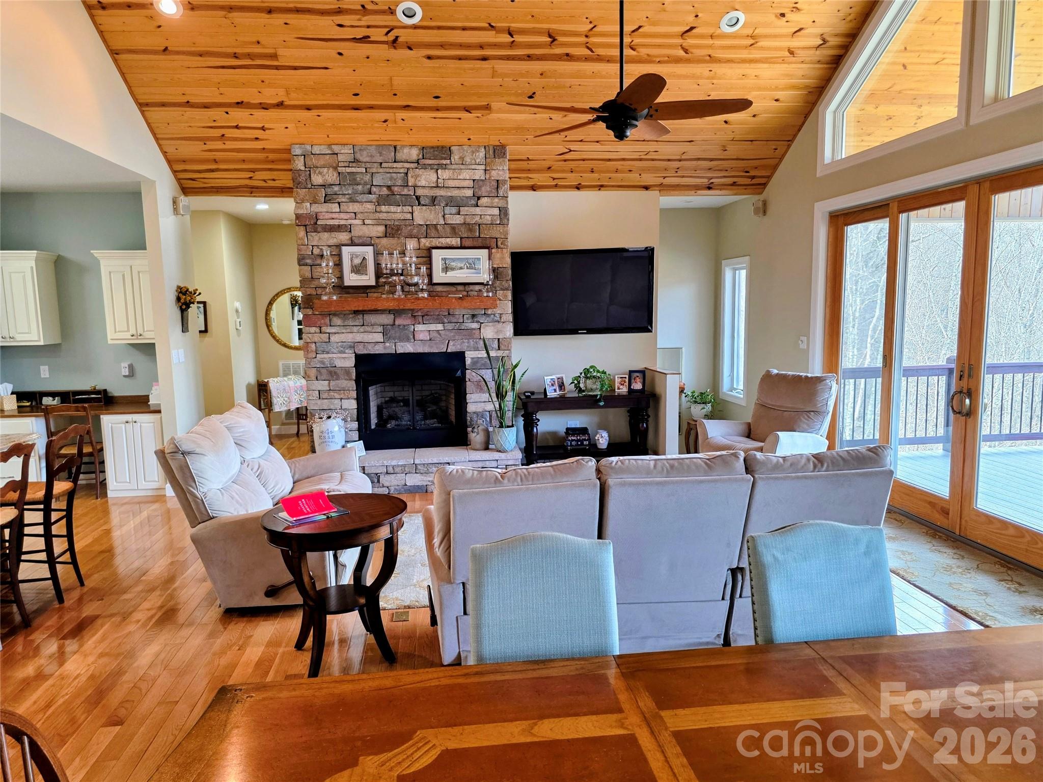 254 Ray Mine Road Burnsville NC 28714