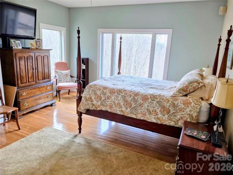 254 Ray Mine Road Burnsville NC 28714