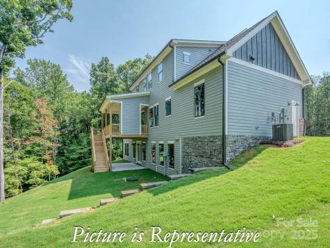 3981 Serenity Now Way York SC 29745