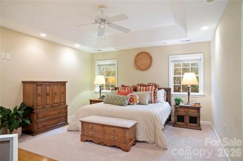 13 Stonebridge Drive Asheville NC 28805