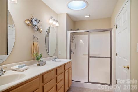 13 Stonebridge Drive Asheville NC 28805