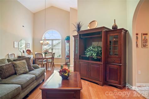 13 Stonebridge Drive Asheville NC 28805