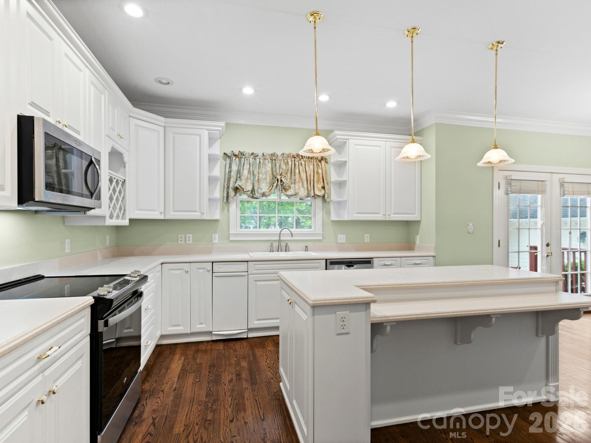 103 Berry Hill Drive Hendersonville NC 28791