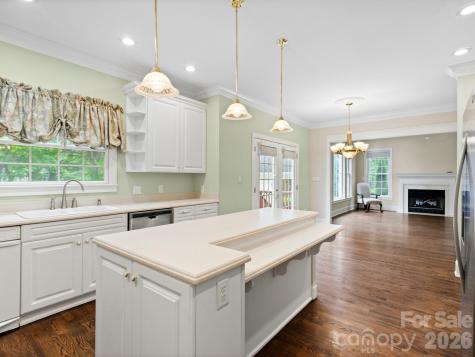 103 Berry Hill Drive Hendersonville NC 28791