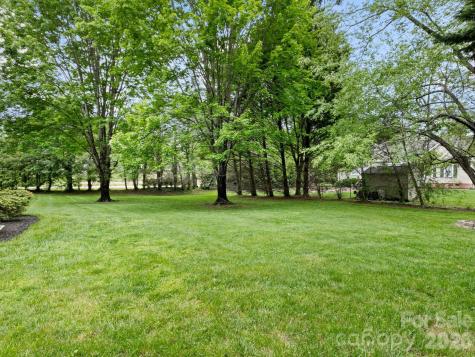 103 Berry Hill Drive Hendersonville NC 28791