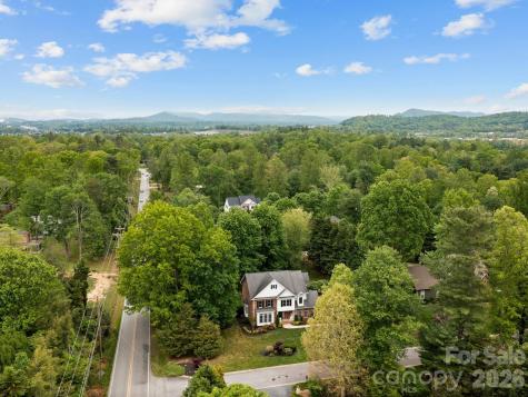 103 Berry Hill Drive Hendersonville NC 28791
