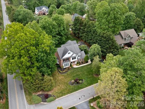 103 Berry Hill Drive Hendersonville NC 28791