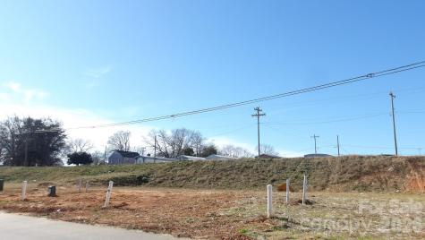 1972 W Davidson Avenue Gastonia NC 28052