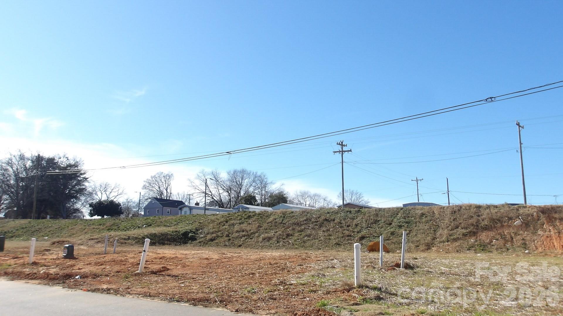 1972 W Davidson Avenue Gastonia NC 28052